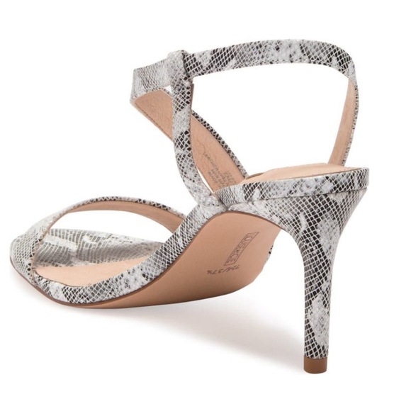 Louise et Cie Kass Snakeprint Embossed Stiletto Sandal NWT - Picture 4 of 15